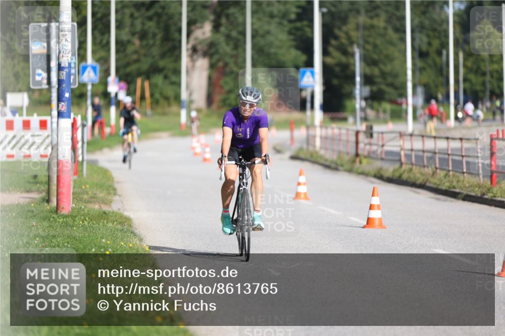 17.08.2025 - KN Förde Triathlon 2025 Yannick Fuchs http://msf.ph/oto/8613765 17.08.2025 09:23:27 Radfahren 122, 138, 130 meine-sportfotos.de