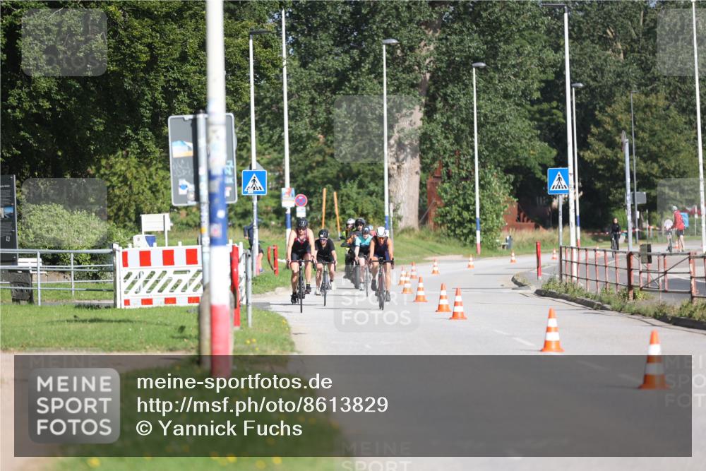 17.08.2025 - KN Förde Triathlon 2025 Yannick Fuchs http://msf.ph/oto/8613829 17.08.2025 09:23:47 Radfahren 104, 142, 145, 146, 151, 164, 147, 152 meine-sportfotos.de