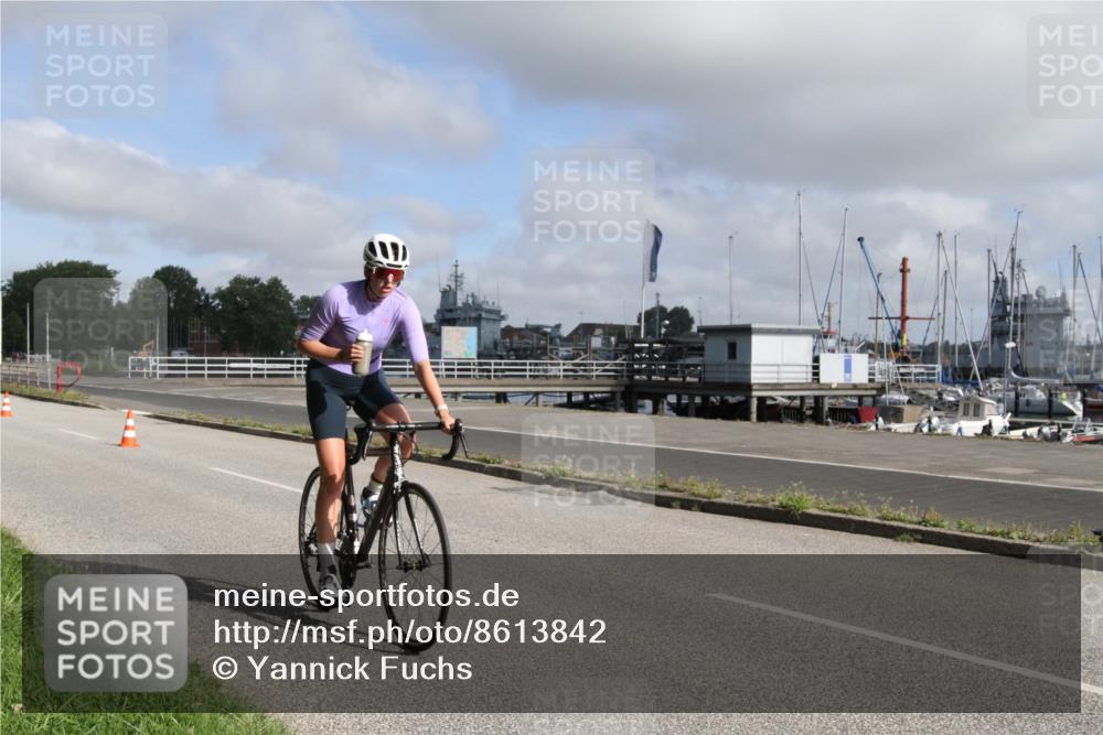 17.08.2025 - KN Förde Triathlon 2025 Yannick Fuchs http://msf.ph/oto/8613842 17.08.2025 09:51:01 Radfahren 133, 137, 192, 220 meine-sportfotos.de