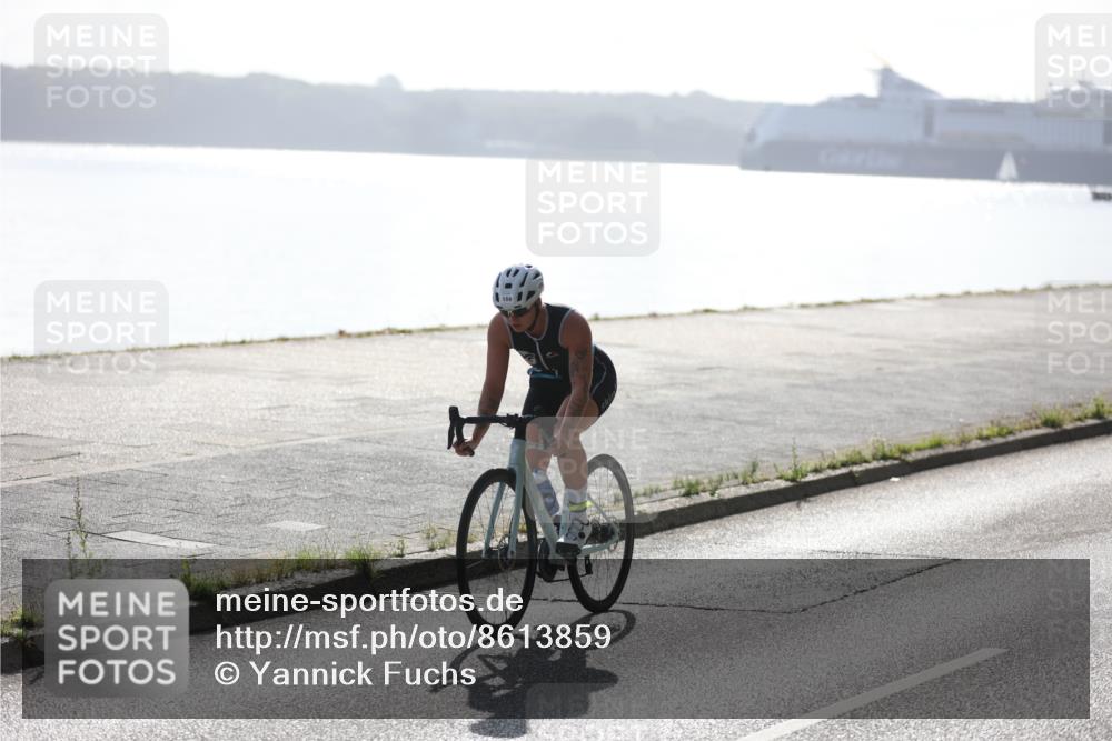 17.08.2025 - KN Förde Triathlon 2025 Yannick Fuchs http://msf.ph/oto/8613859 17.08.2025 09:24:04 Radfahren 144, 159, 104, 135, 140, 164, 168 meine-sportfotos.de