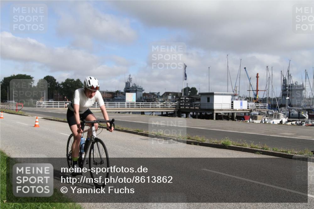 17.08.2025 - KN Förde Triathlon 2025 Yannick Fuchs http://msf.ph/oto/8613862 17.08.2025 09:51:18 Radfahren 131, 172, 179, 240, 241 meine-sportfotos.de