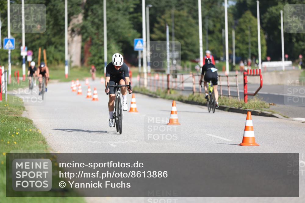 17.08.2025 - KN Förde Triathlon 2025 Yannick Fuchs http://msf.ph/oto/8613886 17.08.2025 09:24:16 Radfahren 128, 150, 162, 144 meine-sportfotos.de