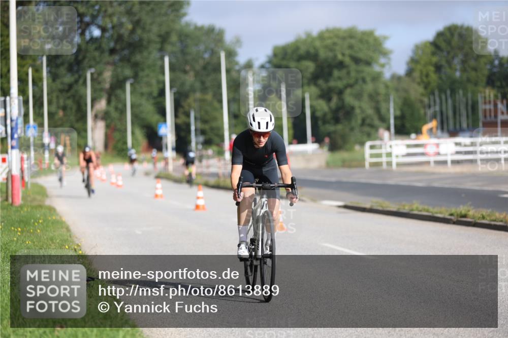 17.08.2025 - KN Förde Triathlon 2025 Yannick Fuchs http://msf.ph/oto/8613889 17.08.2025 09:24:17 Radfahren 128, 150, 162, 144 meine-sportfotos.de