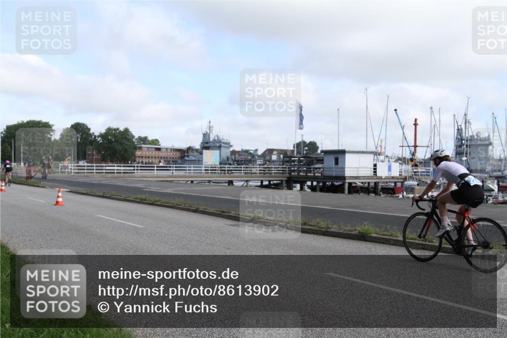 17.08.2025 - KN Förde Triathlon 2025 Yannick Fuchs http://msf.ph/oto/8613902 17.08.2025 09:52:00 Radfahren 176, 182, 198, 202, 224, 254 meine-sportfotos.de