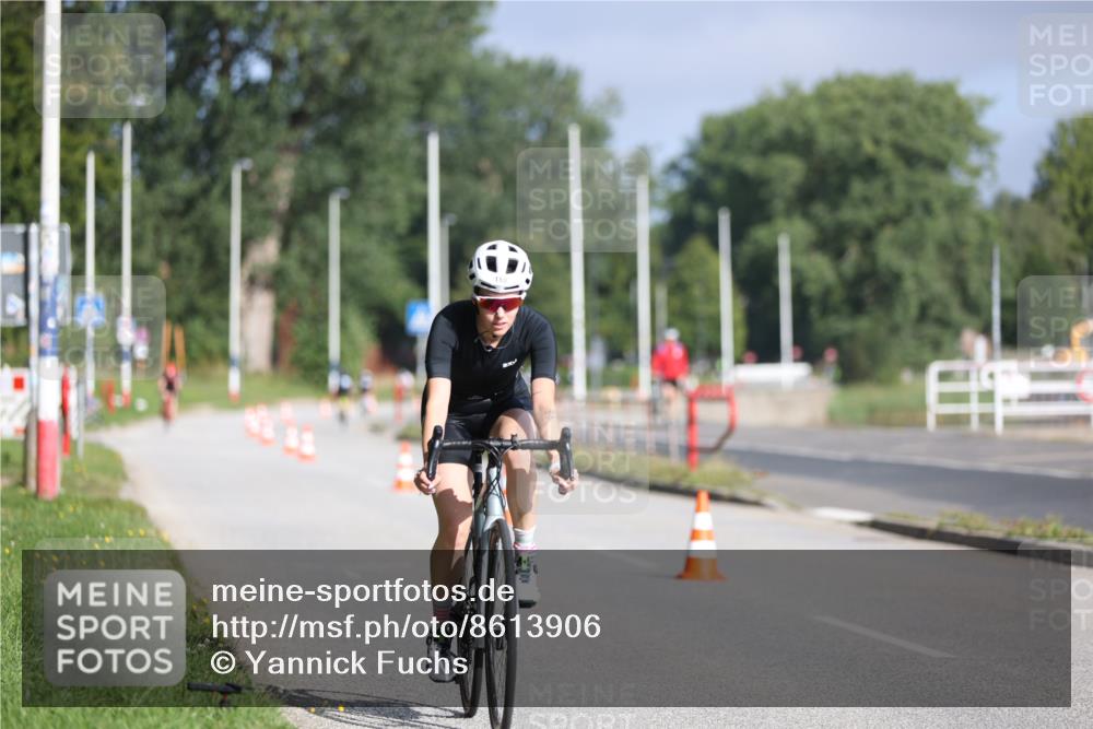 17.08.2025 - KN Förde Triathlon 2025 Yannick Fuchs http://msf.ph/oto/8613906 17.08.2025 09:24:23 Radfahren 128, 143, 150, 166, 128, 162 meine-sportfotos.de