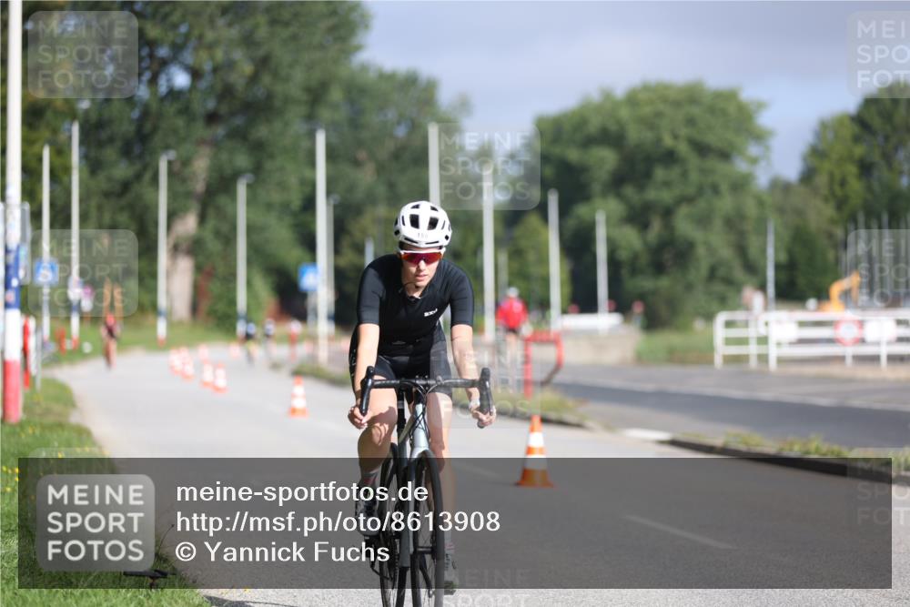 17.08.2025 - KN Förde Triathlon 2025 Yannick Fuchs http://msf.ph/oto/8613908 17.08.2025 09:24:23 Radfahren 128, 143, 150, 166, 128, 162 meine-sportfotos.de