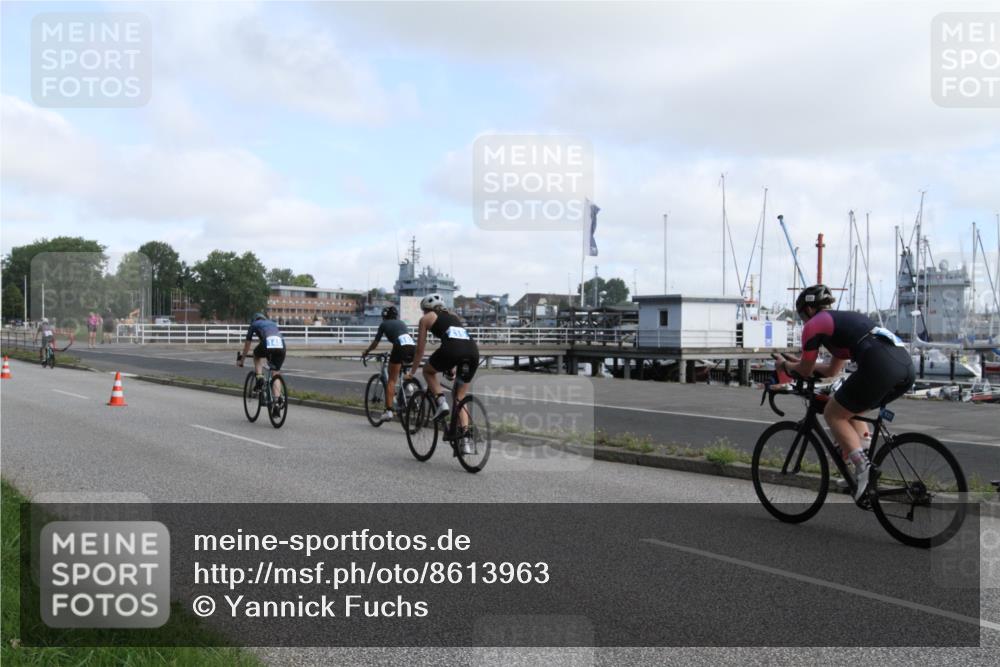 17.08.2025 - KN Förde Triathlon 2025 Yannick Fuchs http://msf.ph/oto/8613963 17.08.2025 09:52:56 Radfahren 127, 148, 160, 163, 184, 188, 196, 210, 215, 242 meine-sportfotos.de