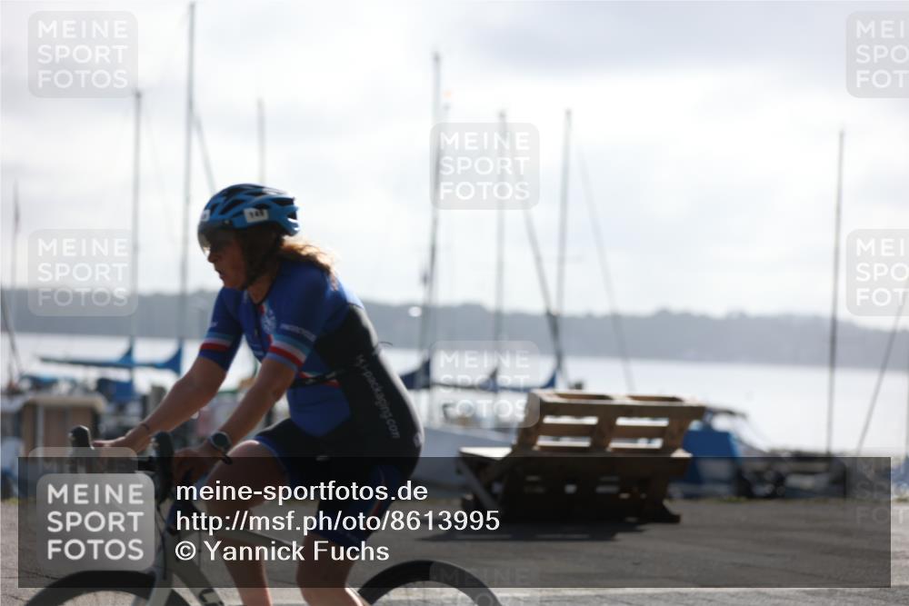 17.08.2025 - KN Förde Triathlon 2025 Yannick Fuchs http://msf.ph/oto/8613995 17.08.2025 09:25:24 Radfahren 101, 137, 149, 177, 204, 253, 158, 177 meine-sportfotos.de