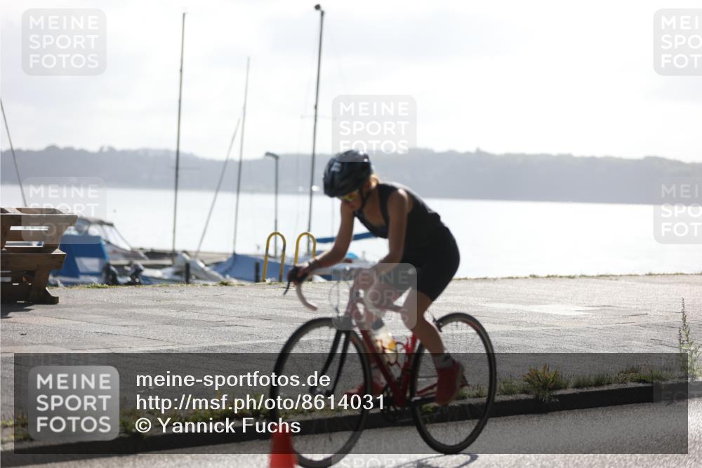 17.08.2025 - KN Förde Triathlon 2025 Yannick Fuchs http://msf.ph/oto/8614031 17.08.2025 09:25:31 Radfahren 101, 160, 168, 204, 253, 137, 149 meine-sportfotos.de