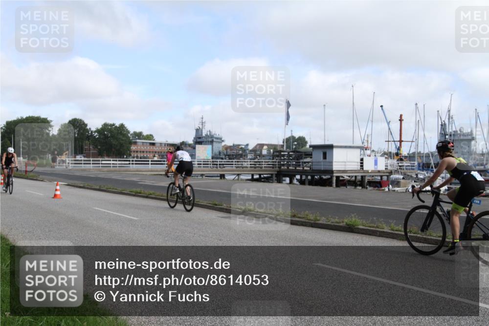 17.08.2025 - KN Förde Triathlon 2025 Yannick Fuchs http://msf.ph/oto/8614053 17.08.2025 09:54:36 Radfahren 127, 146, 148, 152, 168, 184, 186, 205, 210, 211, 215, 230, 242 meine-sportfotos.de