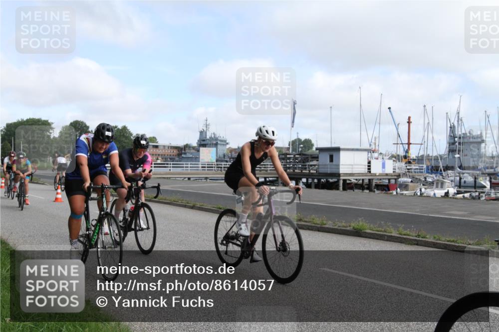 17.08.2025 - KN Förde Triathlon 2025 Yannick Fuchs http://msf.ph/oto/8614057 17.08.2025 09:54:38 Radfahren 127, 146, 148, 168, 184, 186, 196, 199, 205, 210, 211, 215, 230, 242 meine-sportfotos.de