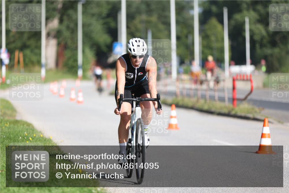 17.08.2025 - KN Förde Triathlon 2025 Yannick Fuchs http://msf.ph/oto/8614095 17.08.2025 09:25:55 Radfahren 144, 159, 169, 105, 140 meine-sportfotos.de