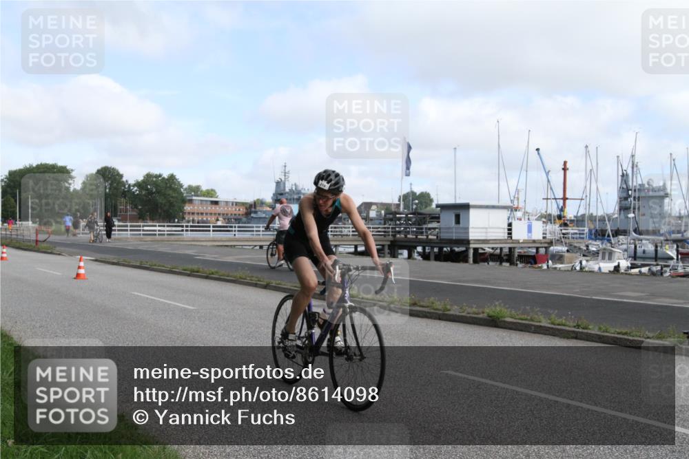 17.08.2025 - KN Förde Triathlon 2025 Yannick Fuchs http://msf.ph/oto/8614098 17.08.2025 09:55:07 Radfahren 111, 145, 170, 174, 218 meine-sportfotos.de