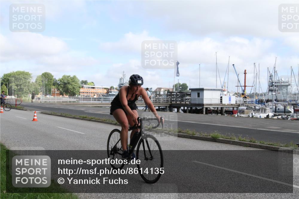 17.08.2025 - KN Förde Triathlon 2025 Yannick Fuchs http://msf.ph/oto/8614135 17.08.2025 09:56:01 Radfahren 128, 150, 243 meine-sportfotos.de