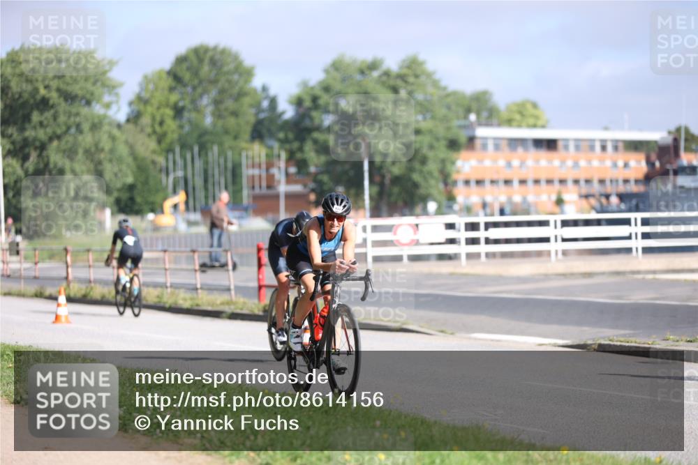 17.08.2025 - KN Förde Triathlon 2025 Yannick Fuchs http://msf.ph/oto/8614156 17.08.2025 09:26:57 Radfahren 101, 180, 253, 250, 254 meine-sportfotos.de