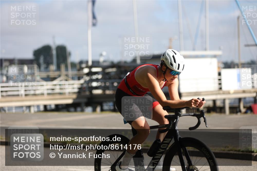 17.08.2025 - KN Förde Triathlon 2025 Yannick Fuchs http://msf.ph/oto/8614176 17.08.2025 09:27:05 Radfahren 101, 105, 177, 192, 180, 253 meine-sportfotos.de