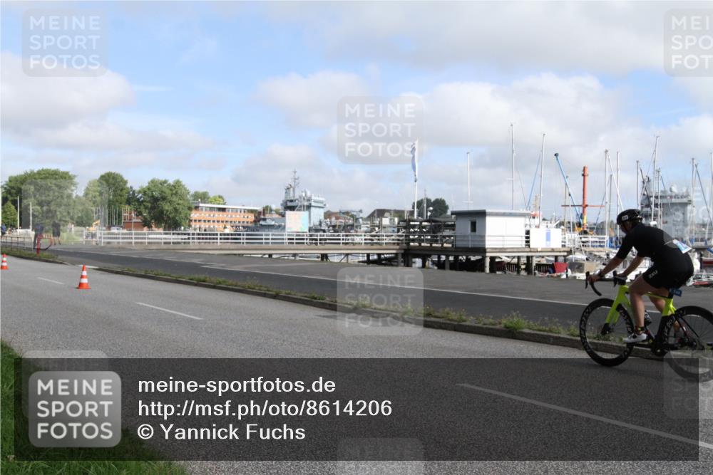 17.08.2025 - KN Förde Triathlon 2025 Yannick Fuchs http://msf.ph/oto/8614206 17.08.2025 09:57:40 Radfahren 144, 190 meine-sportfotos.de
