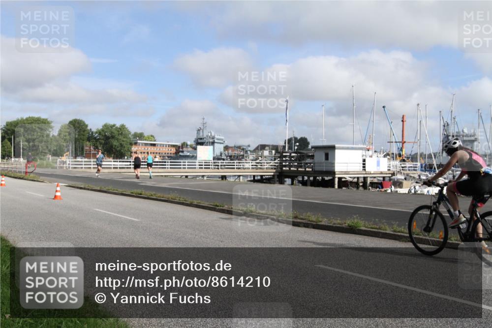 17.08.2025 - KN Förde Triathlon 2025 Yannick Fuchs http://msf.ph/oto/8614210 17.08.2025 09:57:52 Radfahren 120, 150, 243 meine-sportfotos.de