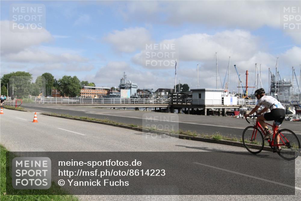17.08.2025 - KN Förde Triathlon 2025 Yannick Fuchs http://msf.ph/oto/8614223 17.08.2025 09:58:14 Radfahren 118, 143, 249 meine-sportfotos.de