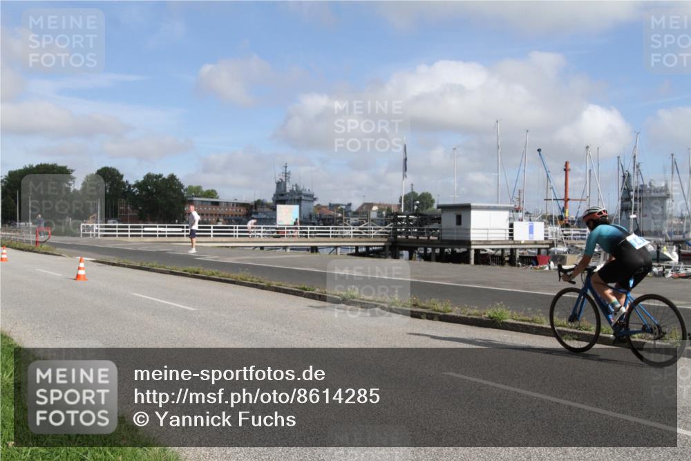 17.08.2025 - KN Förde Triathlon 2025 Yannick Fuchs http://msf.ph/oto/8614285 17.08.2025 10:00:25 Radfahren 141, 159, 177, 220 meine-sportfotos.de