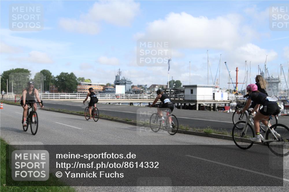 17.08.2025 - KN Förde Triathlon 2025 Yannick Fuchs http://msf.ph/oto/8614332 17.08.2025 10:03:32 Radfahren 149, 158, 183, 202, 213, 215, 223, 242 meine-sportfotos.de