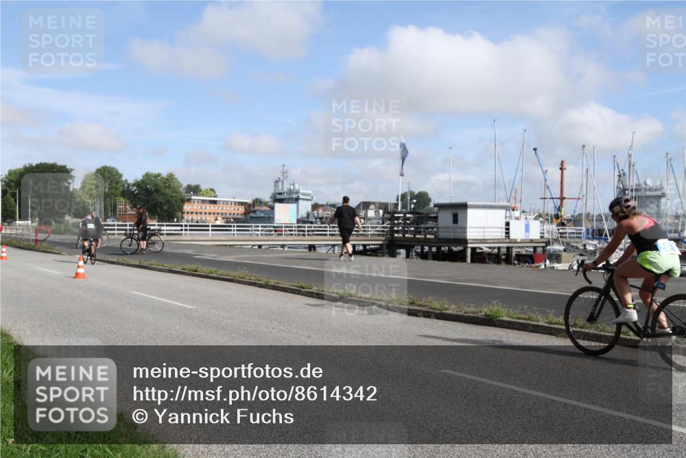 17.08.2025 - KN Förde Triathlon 2025 Yannick Fuchs http://msf.ph/oto/8614342 17.08.2025 10:03:49 Radfahren 160, 172, 207, 221, 254 meine-sportfotos.de