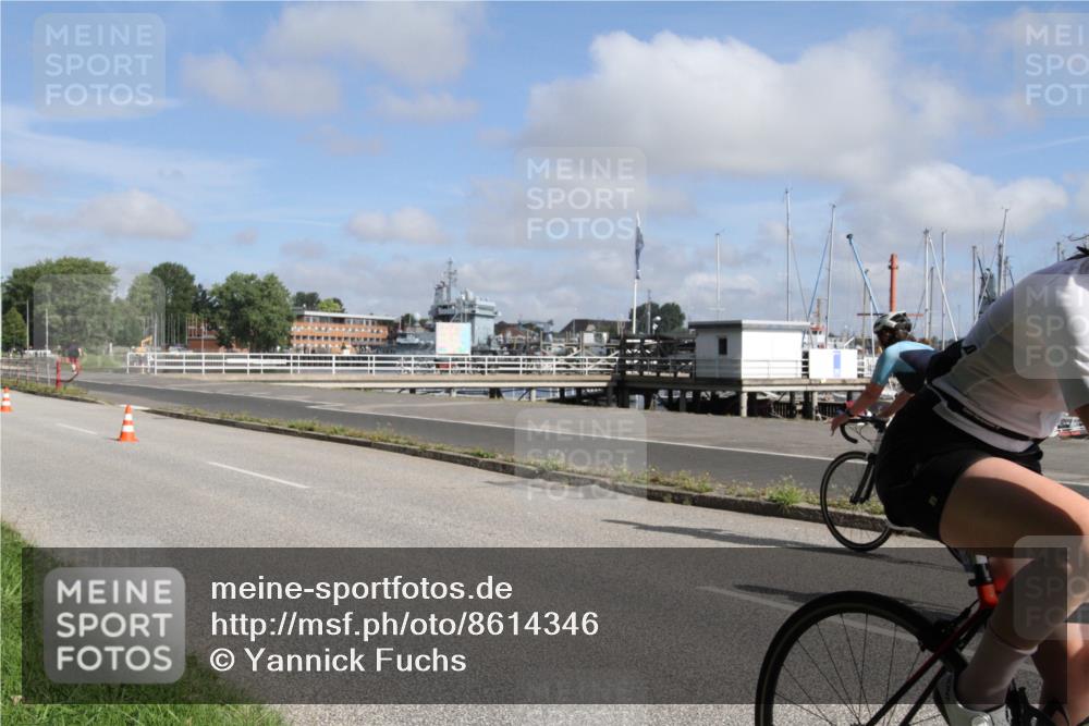 17.08.2025 - KN Förde Triathlon 2025 Yannick Fuchs http://msf.ph/oto/8614346 17.08.2025 10:04:14 Radfahren 111, 196, 211, 218, 224, 234 meine-sportfotos.de