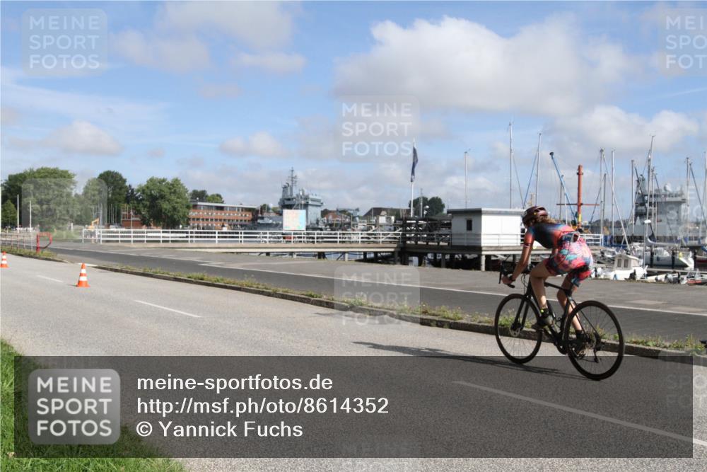 17.08.2025 - KN Förde Triathlon 2025 Yannick Fuchs http://msf.ph/oto/8614352 17.08.2025 10:04:32 Radfahren 182, 184, 188 meine-sportfotos.de
