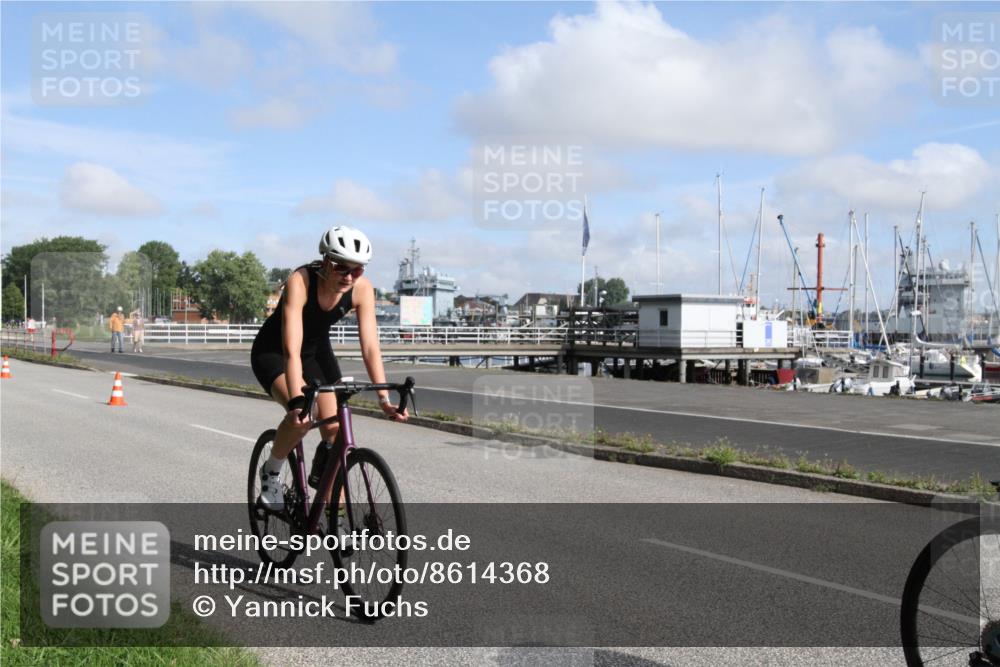 17.08.2025 - KN Förde Triathlon 2025 Yannick Fuchs http://msf.ph/oto/8614368 17.08.2025 10:05:19 Radfahren 215, 223, 242 meine-sportfotos.de