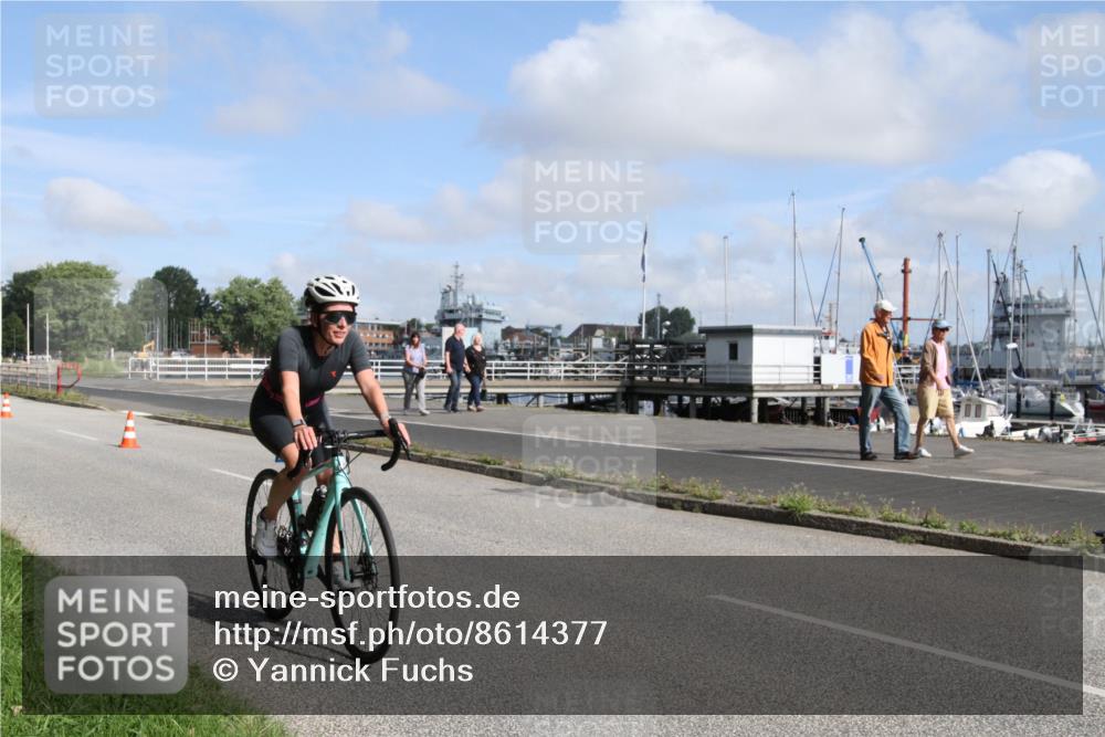 17.08.2025 - KN Förde Triathlon 2025 Yannick Fuchs http://msf.ph/oto/8614377 17.08.2025 10:05:52 Radfahren 160, 172, 207, 210 meine-sportfotos.de