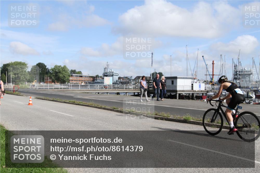 17.08.2025 - KN Förde Triathlon 2025 Yannick Fuchs http://msf.ph/oto/8614379 17.08.2025 10:05:59 Radfahren 111, 131, 174, 207, 210, 211, 218, 234 meine-sportfotos.de