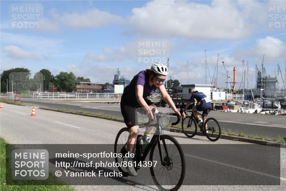 17.08.2025 - KN Förde Triathlon 2025 Yannick Fuchs http://msf.ph/oto/8614397 17.08.2025 10:06:37 Radfahren 170, 182, 184, 212 meine-sportfotos.de