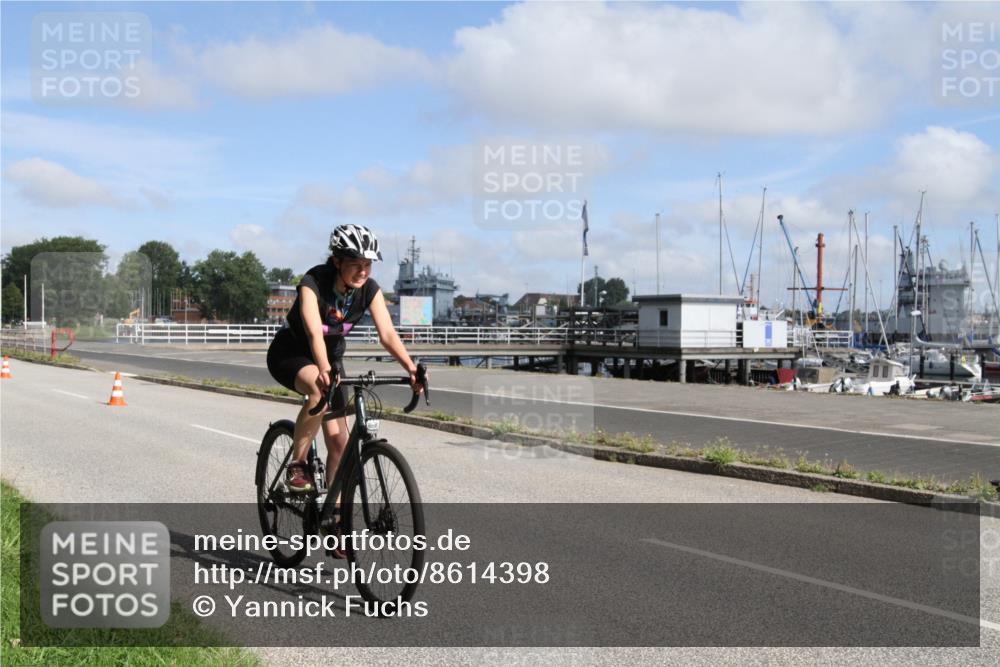 17.08.2025 - KN Förde Triathlon 2025 Yannick Fuchs http://msf.ph/oto/8614398 17.08.2025 10:06:45 Radfahren 170, 176 meine-sportfotos.de
