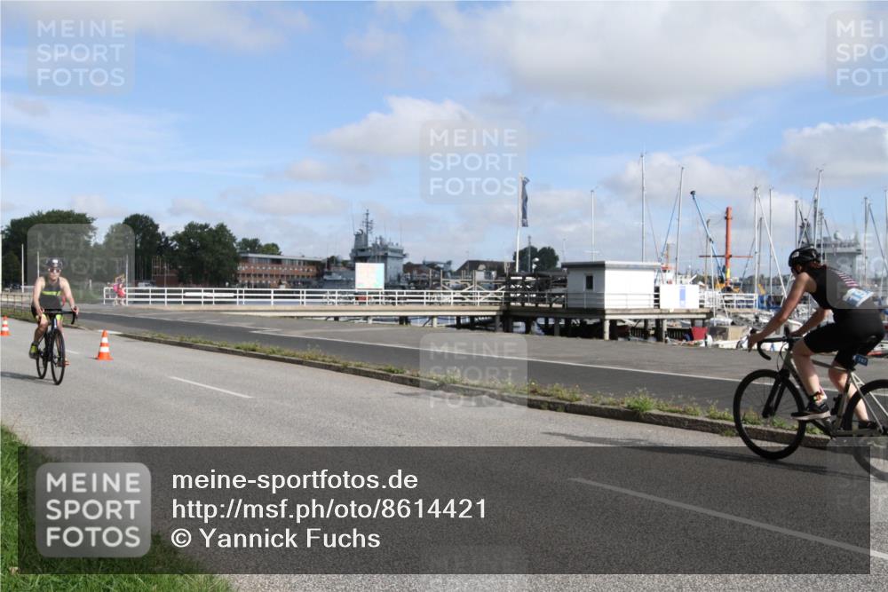 17.08.2025 - KN Förde Triathlon 2025 Yannick Fuchs http://msf.ph/oto/8614421 17.08.2025 10:09:13 Radfahren 197, 205, 237 meine-sportfotos.de