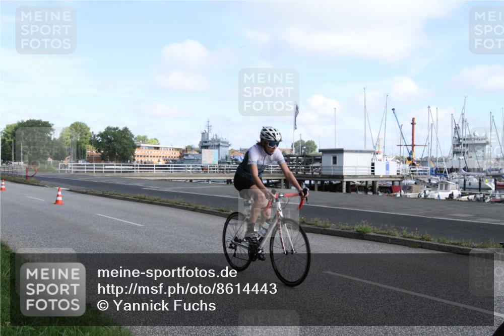 17.08.2025 - KN Förde Triathlon 2025 Yannick Fuchs http://msf.ph/oto/8614443 17.08.2025 10:12:30 Radfahren 118, 238, 245, 249 meine-sportfotos.de