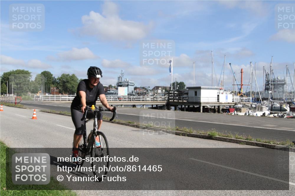 17.08.2025 - KN Förde Triathlon 2025 Yannick Fuchs http://msf.ph/oto/8614465 17.08.2025 10:18:57 Radfahren  meine-sportfotos.de