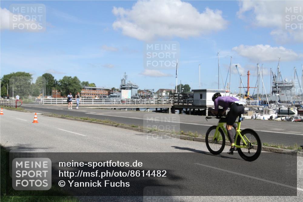 17.08.2025 - KN Förde Triathlon 2025 Yannick Fuchs http://msf.ph/oto/8614482 17.08.2025 11:00:13 Radfahren 261, 266, 267 meine-sportfotos.de