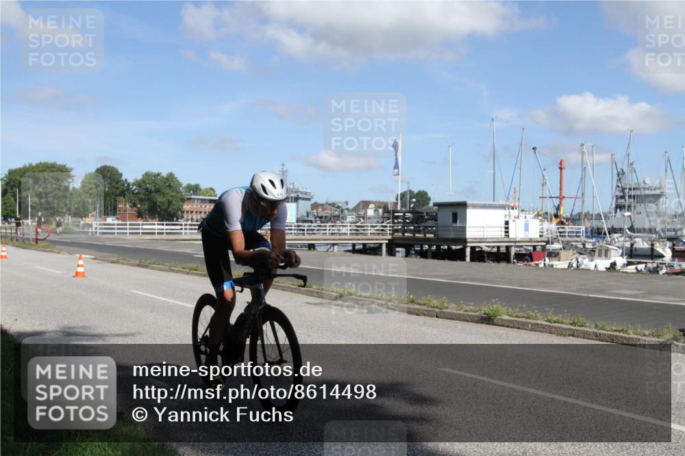 17.08.2025 - KN Förde Triathlon 2025 Yannick Fuchs http://msf.ph/oto/8614498 17.08.2025 11:02:32 Radfahren 270, 272, 275, 283 meine-sportfotos.de