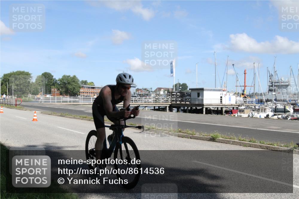 17.08.2025 - KN Förde Triathlon 2025 Yannick Fuchs http://msf.ph/oto/8614536 17.08.2025 11:06:45 Radfahren 296 meine-sportfotos.de