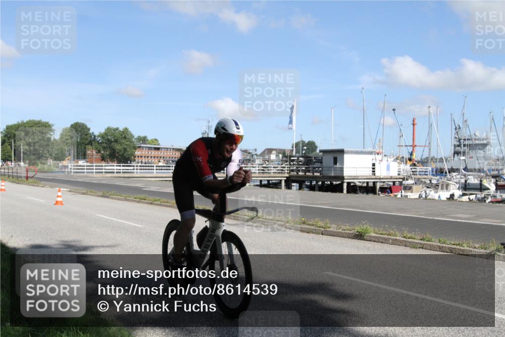 17.08.2025 - KN Förde Triathlon 2025 Yannick Fuchs http://msf.ph/oto/8614539 17.08.2025 11:06:58 Radfahren 282, 306, 389 meine-sportfotos.de