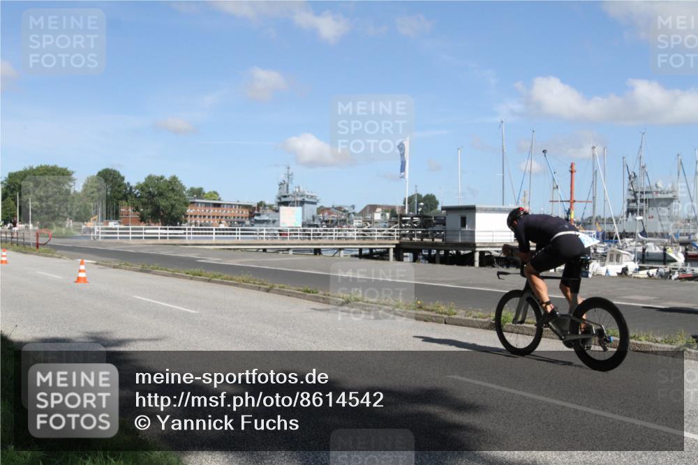 17.08.2025 - KN Förde Triathlon 2025 Yannick Fuchs http://msf.ph/oto/8614542 17.08.2025 11:07:15 Radfahren 261, 294, 295 meine-sportfotos.de