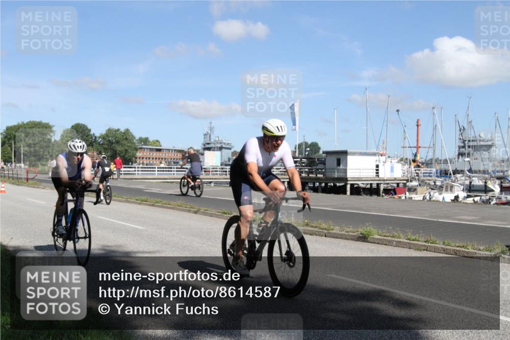 17.08.2025 - KN Förde Triathlon 2025 Yannick Fuchs http://msf.ph/oto/8614587 17.08.2025 11:10:06 Radfahren 274, 302, 318, 323, 324 meine-sportfotos.de