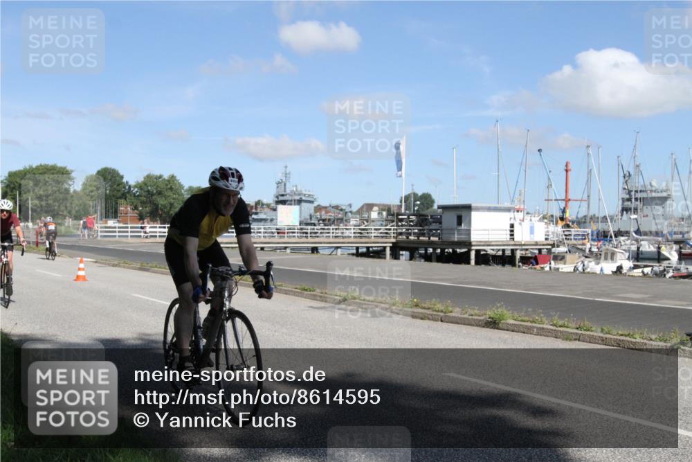 17.08.2025 - KN Förde Triathlon 2025 Yannick Fuchs http://msf.ph/oto/8614595 17.08.2025 11:10:20 Radfahren 270, 275, 293, 321, 325, 602, 603, 605, 615 meine-sportfotos.de