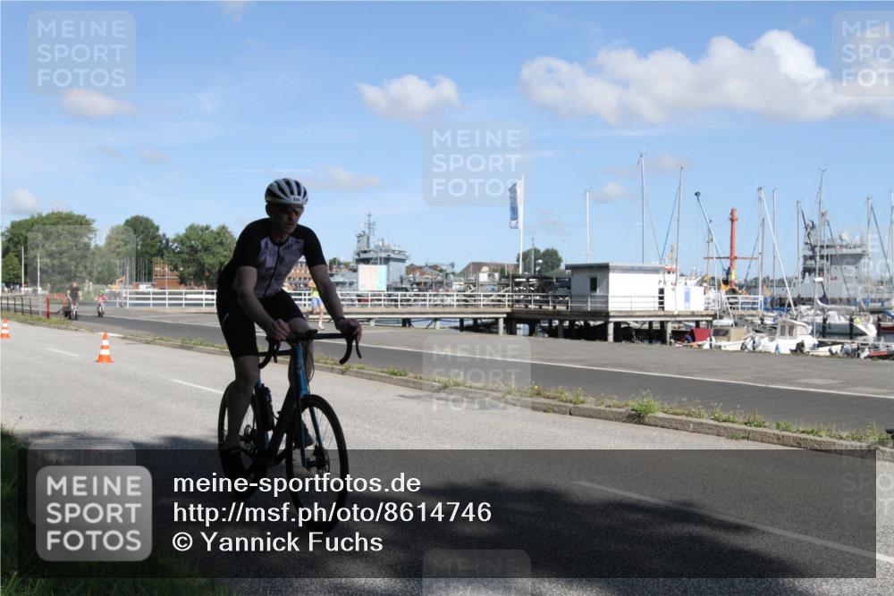 17.08.2025 - KN Förde Triathlon 2025 Yannick Fuchs http://msf.ph/oto/8614746 17.08.2025 11:15:14 Radfahren 281, 345, 353, 374, 380, 625, 632, 642 meine-sportfotos.de