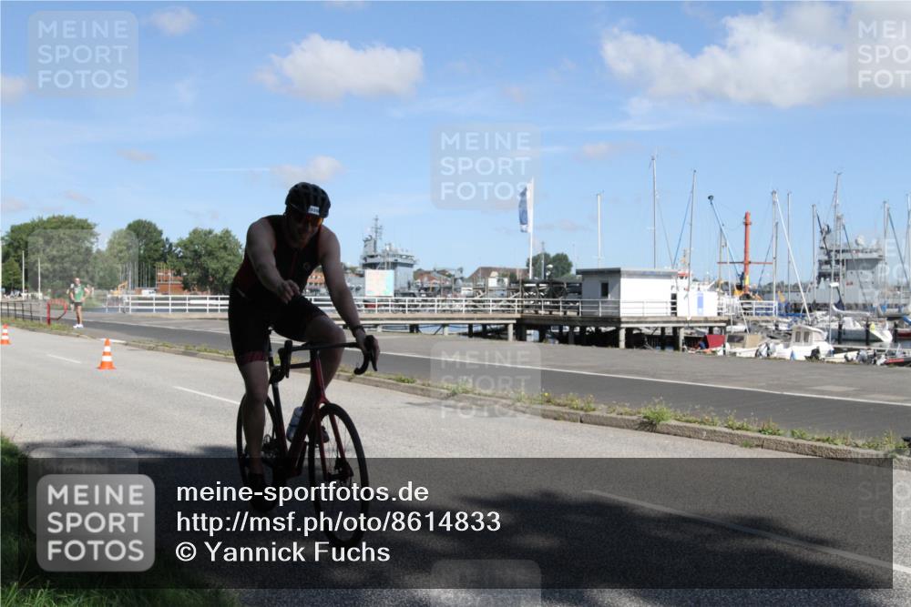 17.08.2025 - KN Förde Triathlon 2025 Yannick Fuchs http://msf.ph/oto/8614833 17.08.2025 11:17:59 Radfahren 335, 385, 628 meine-sportfotos.de