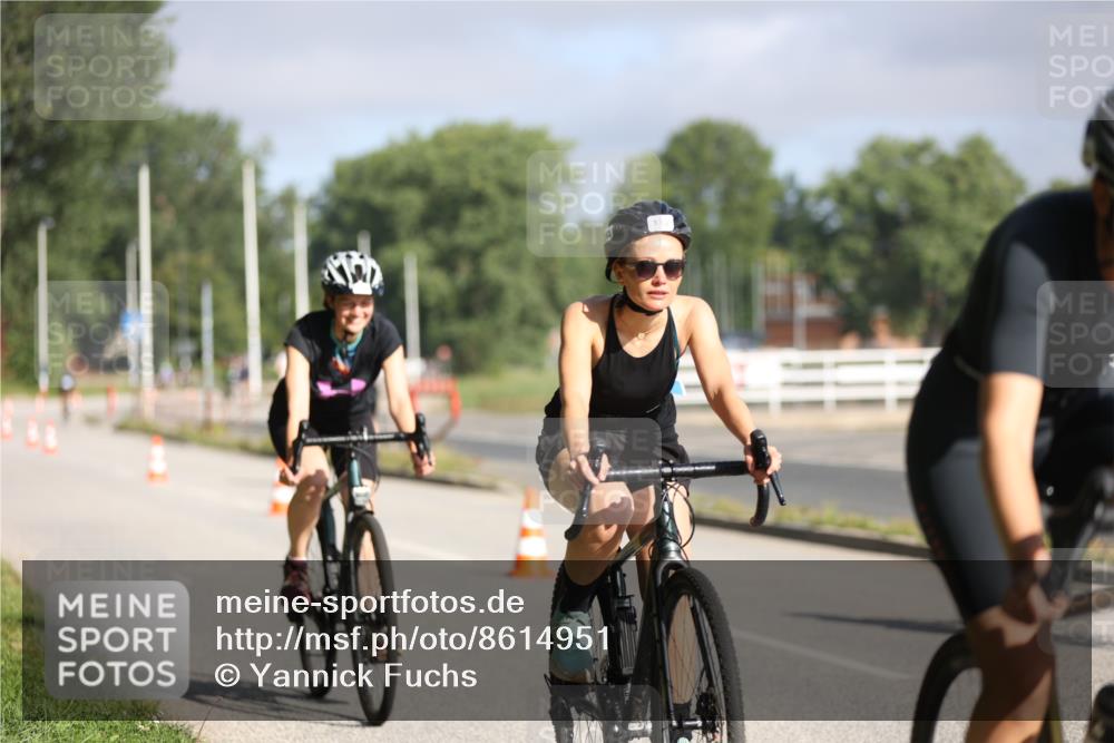 17.08.2025 - KN Förde Triathlon 2025 Yannick Fuchs http://msf.ph/oto/8614951 17.08.2025 09:28:41 Radfahren 119, 175, 176, 182, 202, 250, 254, 167, 172, 202 meine-sportfotos.de