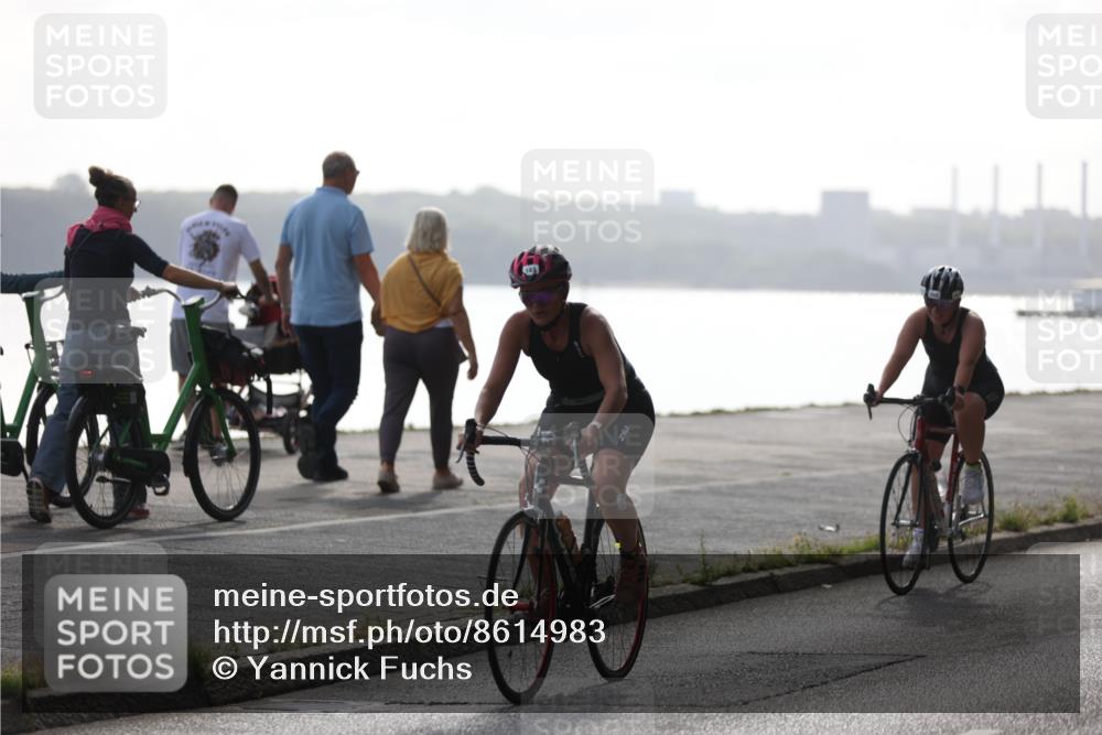 17.08.2025 - KN Förde Triathlon 2025 Yannick Fuchs http://msf.ph/oto/8614983 17.08.2025 10:03:28 Radfahren 149, 183, 202, 213, 215, 223, 242, 158 meine-sportfotos.de