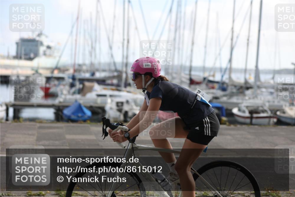 17.08.2025 - KN Förde Triathlon 2025 Yannick Fuchs http://msf.ph/oto/8615012 17.08.2025 10:03:31 Radfahren 149, 183, 202, 213, 215, 221, 223, 242, 158, 183 meine-sportfotos.de