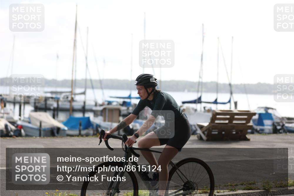 17.08.2025 - KN Förde Triathlon 2025 Yannick Fuchs http://msf.ph/oto/8615124 17.08.2025 10:03:55 Radfahren 131, 210, 207 meine-sportfotos.de