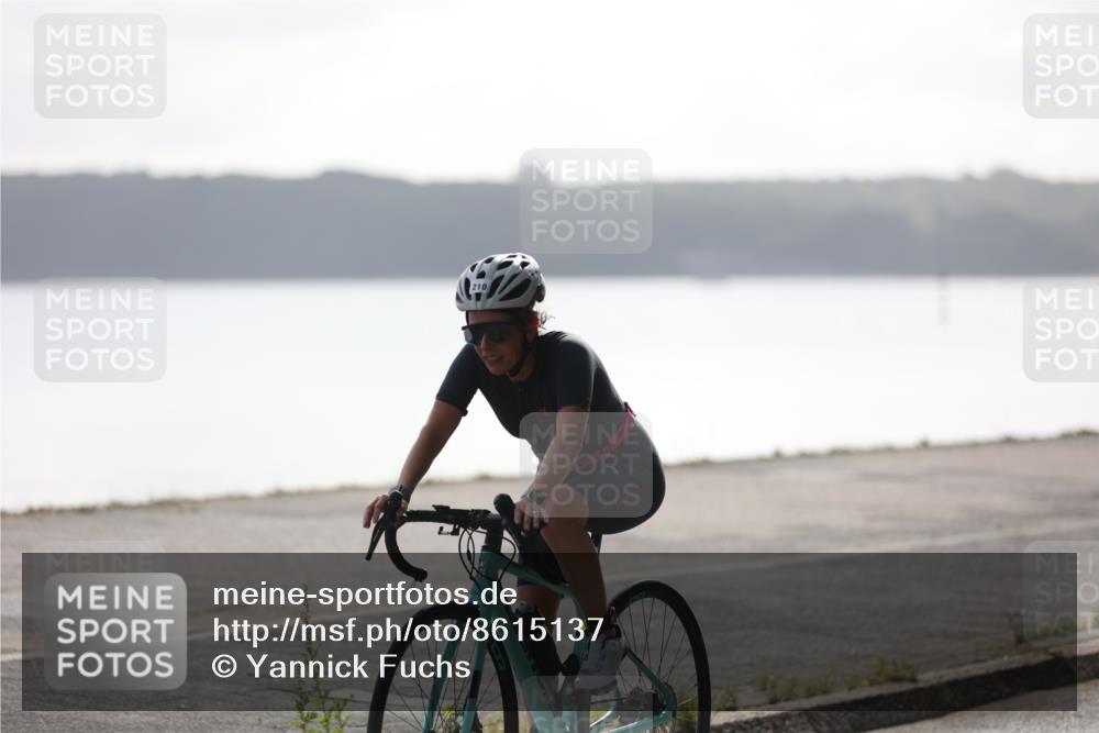 17.08.2025 - KN Förde Triathlon 2025 Yannick Fuchs http://msf.ph/oto/8615137 17.08.2025 10:04:00 Radfahren 210, 131 meine-sportfotos.de